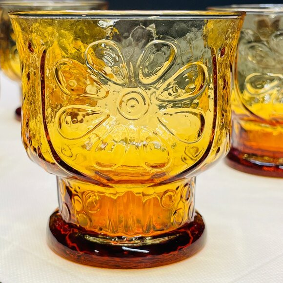 Vintage 70s Libbey Amber Glass COUNTRY GARDEN Goblet- Set of 2: Retro Barware - Picture 2 of 7